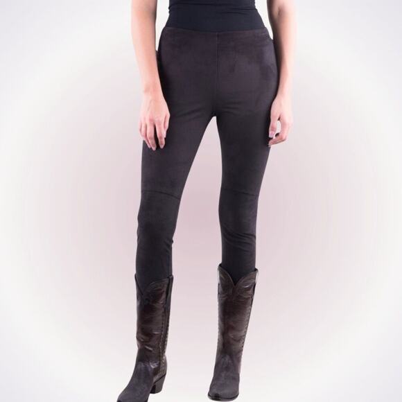 Lysse black faux suede leggingsSz S